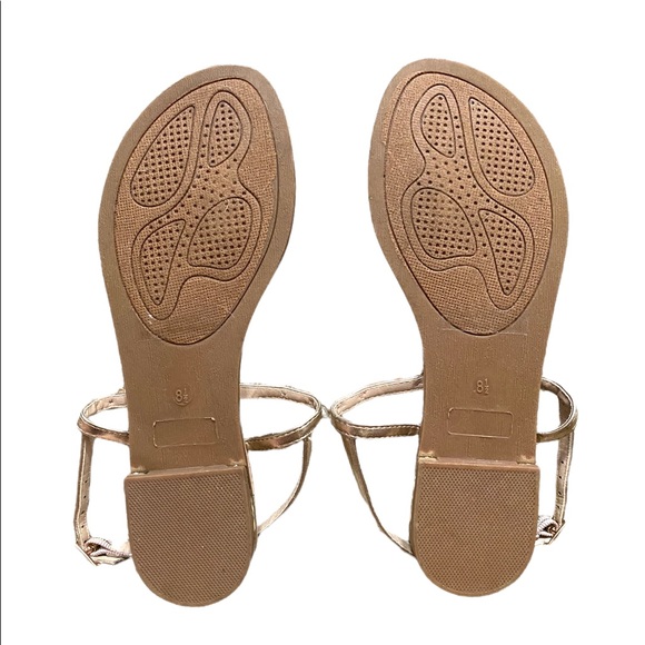 Dream Pairs Floral Sandals - Picture 2 of 9